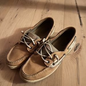 EUC Sperry Leather Boat Shoes